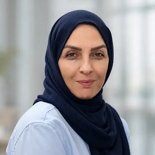 منصوره صادقی