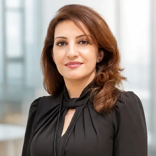 ساره بهزادی پور