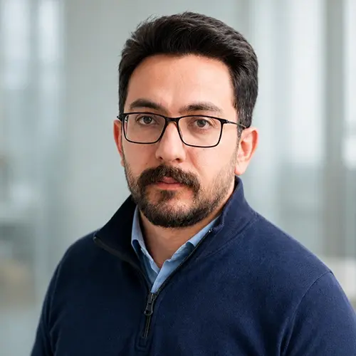 یونس ظاهری