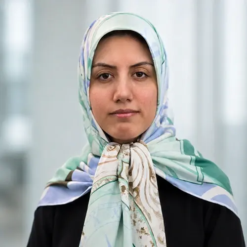 مریم هدایتی