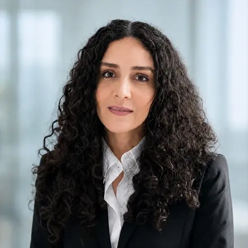 آزاده افشاری